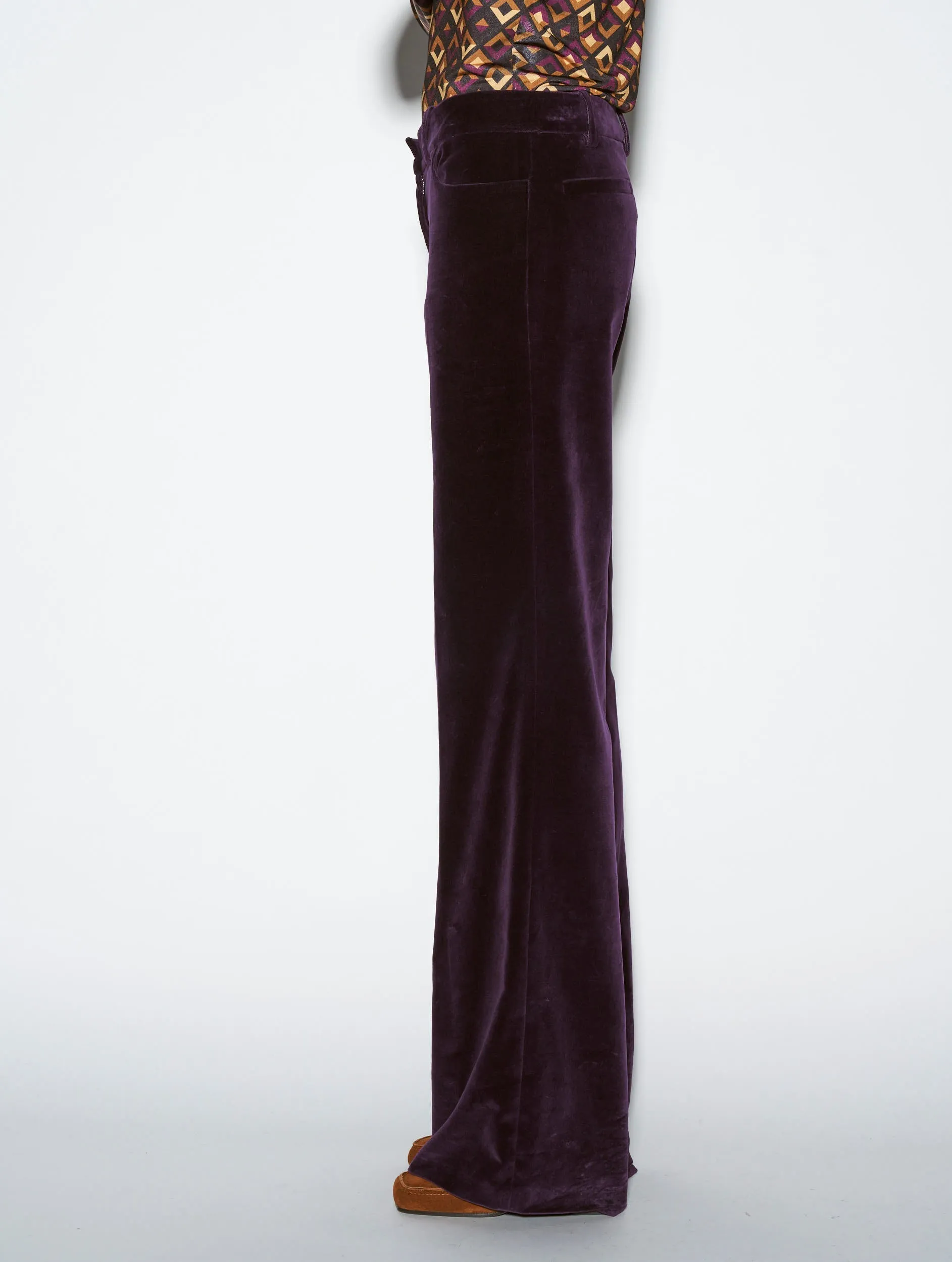 Pantalon coupe flare en velours prune